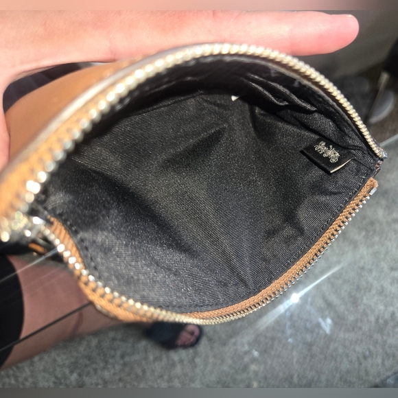 Authentic Coach Wristlet - Picture 5 of 6